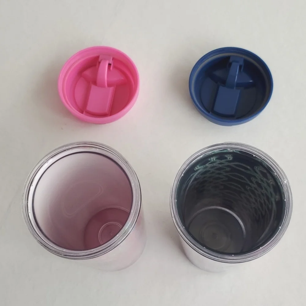 Lilly Pulitzer Two Travel Cup Tumblers - Picture 2 of 5